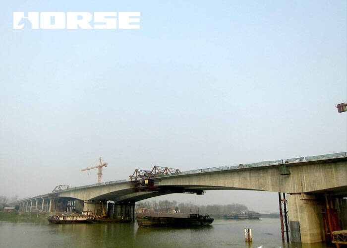 Yuxi River Bridge