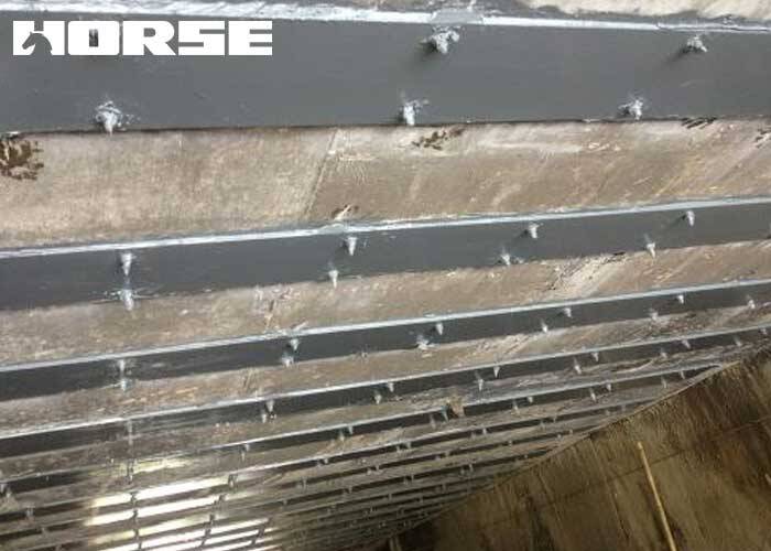 bonding steel plate reinforcement on the slab of bridge 